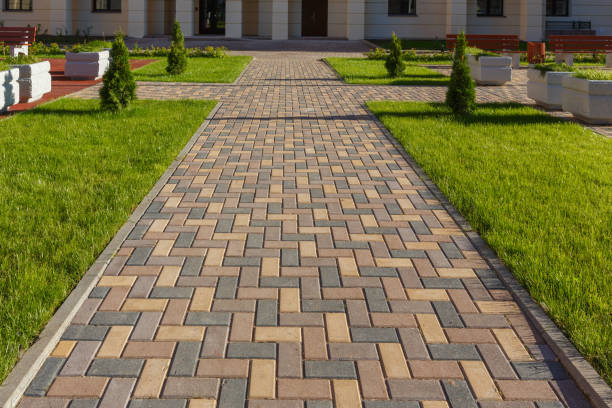 Best Professional Driveway Pavers  in Duquesne, MO